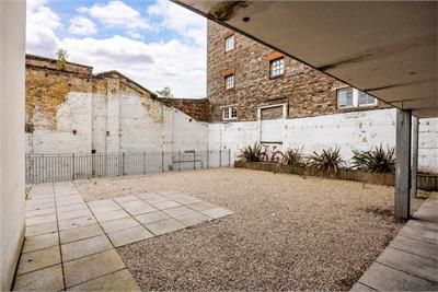 Flat 6, 6 Couper Street, Edinburgh, EH6 6HH - image 17