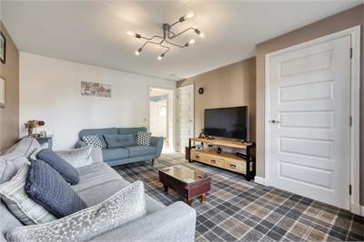 2 Benhar Road, Newcraighall, Musselburgh, EH21 8RR - image 4