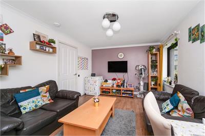 17/2 Terrars Croft, Newington, Edinburgh, EH8 9RE - image 4