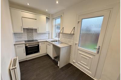 94 McGregor Avenue, Stevenston, KA20 4BJ - image 3