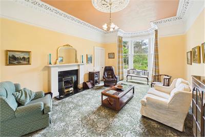 17 Newbattle Road, Eskbank, Dalkeith, EH22 3DD - image 4