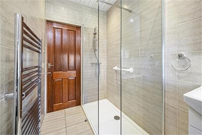 2 Edward Street, Dunfermline, KY12 0JL - image 11