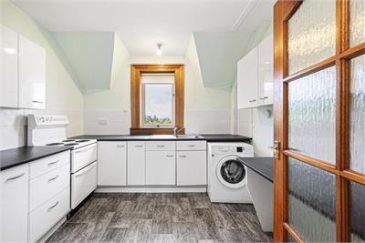 2 Edward Street, Dunfermline, KY12 0JL - image 7