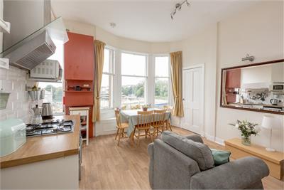 128/2 (1F2) Dundas Street, New Town, Edinburgh, EH3 5DQ - image 2