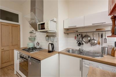 128/2 (1F2) Dundas Street, New Town, Edinburgh, EH3 5DQ - image 6