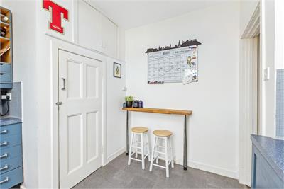 19 (flat 6), Hutchison Avenue, Slateford, Edinburgh, EH14 1QX - image 5