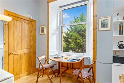 3 (2F1), Millar Place, Morningside, Edinburgh, EH10 5HJ - image 3