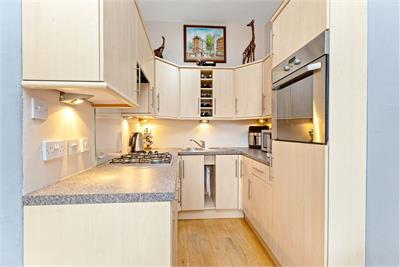 3 (2F1), Millar Place, Morningside, Edinburgh, EH10 5HJ - image 5