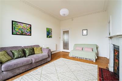 36/10 Lochrin Buildings, Edinburgh EH3 9ND - image 6