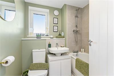 1 (flat 4), St Aidens Road, Craigmillar, Edinburgh, EH16 4UR - image 12