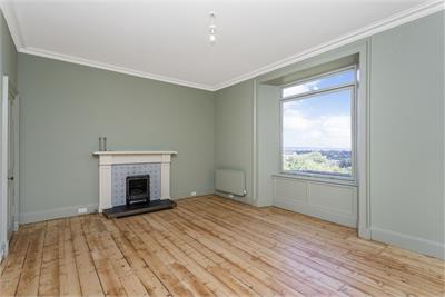 3/3 Randolph Cliff, West End, Edinburgh, EH3 7TZ - image 3