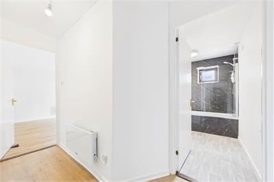 Flat 27 Glen Lednock Drive, Craigmarloch View, Cumbernauld, G68 0EJ - image 13