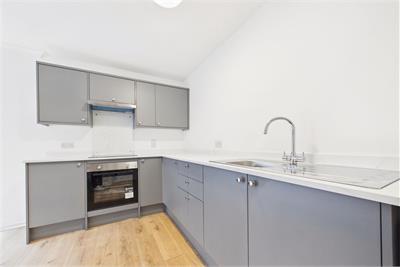 Flat 27 Glen Lednock Drive, Craigmarloch View, Cumbernauld, G68 0EJ - image 3