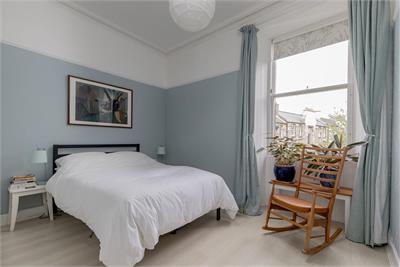 14/7 Dalmeny Street, Edinburgh, EH6 8RA - image 12