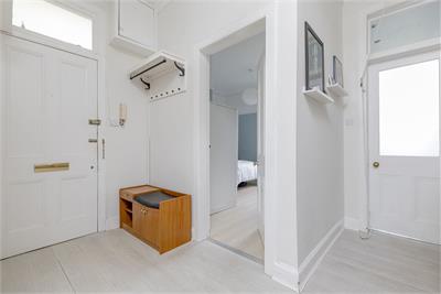 14/7 Dalmeny Street, Edinburgh, EH6 8RA - image 15