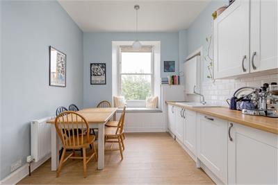 14/7 Dalmeny Street, Edinburgh, EH6 8RA - image 8