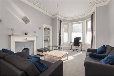29/3 Polwarth Gardens, Polwarth, Edinburgh, EH11 1JT - image 2