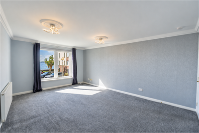 20 Wemyss Point, Undercliff Road, Wemyss Bay, PA18 6AQ - image 3