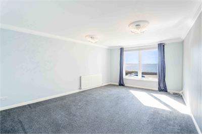 20 Wemyss Point, Undercliff Road, Wemyss Bay, PA18 6AQ - image 4