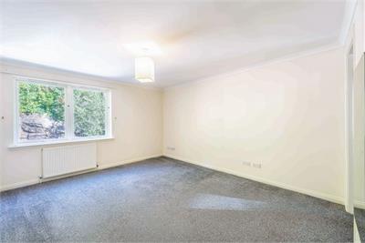 20 Wemyss Point, Undercliff Road, Wemyss Bay, PA18 6AQ - image 7