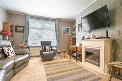 18a, Royal Avenue, Largs, KA30 9JL - image 2