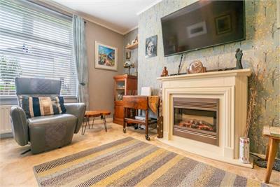 18a, Royal Avenue, Largs, KA30 9JL - image 3