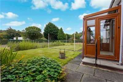 Lyrona, Faucheldean, Winchburgh, EH52 6PS - image 14