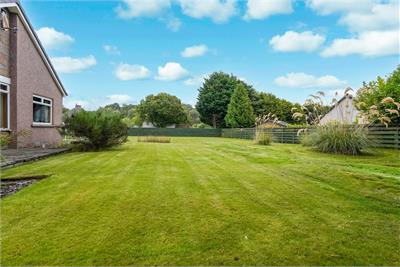 Lyrona, Faucheldean, Winchburgh, EH52 6PS - image 15