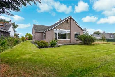 Lyrona, Faucheldean, Winchburgh, EH52 6PS - image 3