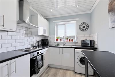 Flat F 1 Rose Street, Kirkintilloch, G66 1NS - image 5