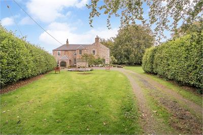 Westruther Mains Farmhouse, Westruther, Gordon TD3 6NL - image 2