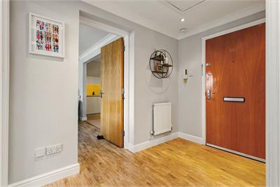 2/2 4 Friarshall Gate, Paisley, PA2 6LD - image 2