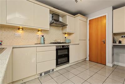 2/2 4 Friarshall Gate, Paisley, PA2 6LD - image 6