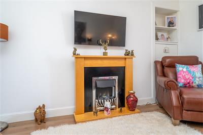 12 The Loan, Loanhead, Midlothian EH20 9AF - image 4