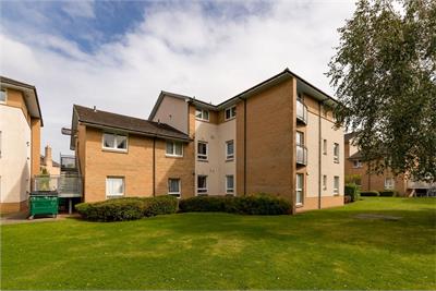 53/1 Stenhouse Gardens, Edinburgh, EH11 3LS - image 11