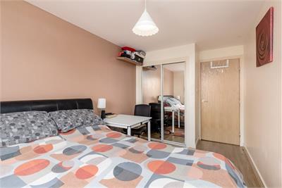 53/1 Stenhouse Gardens, Edinburgh, EH11 3LS - image 16