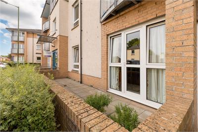 53/1 Stenhouse Gardens, Edinburgh, EH11 3LS - image 5