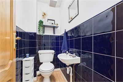 13 Braehead Drive, Barnton, Edinburgh, EH4 6QJ - image 12