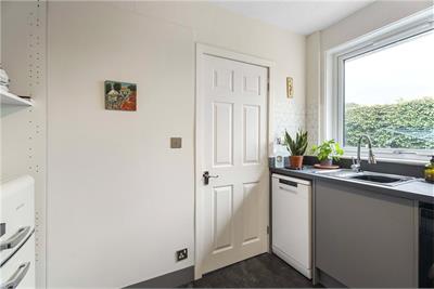 13 Amisfield Place, Longniddry, East Lothian, EH32 0LN - image 6