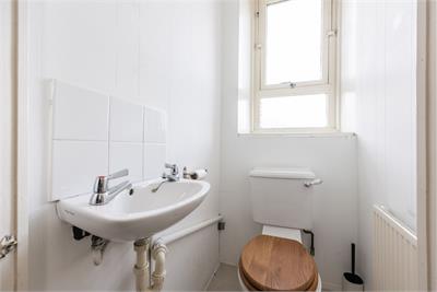 8/7 Horne Terrace, Edinburgh, EH11 1JL - image 12