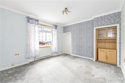 2/1 Hawkhill Avenue, Lochend, Edinburgh, EH7 6BX - image 3