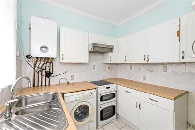 2/1 Hawkhill Avenue, Lochend, Edinburgh, EH7 6BX - image 7