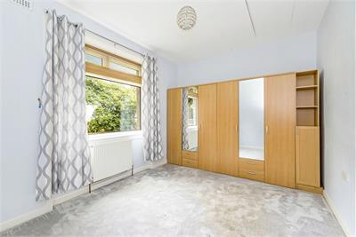 2/1 Hawkhill Avenue, Lochend, Edinburgh, EH7 6BX - image 10