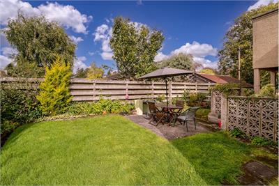 Abbeymount, 8 Ormiston Terrace, Melrose, TD6 9SP - image 17