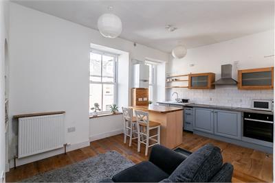 2f4, 2 Sciennes House Place, Edinburgh, EH9 1NW - image 3