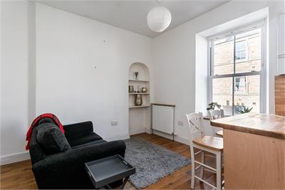 2f4, 2 Sciennes House Place, Edinburgh, EH9 1NW - image 5