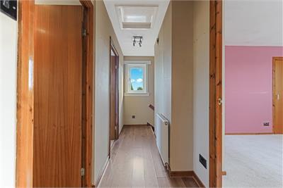 16a Cantlie Place, Rosyth, Dunfermline, KY11 2HN - image 3