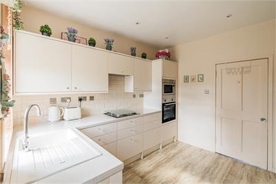 11 Chesser Grove, Edinburgh, EH14 1SZ - image 8