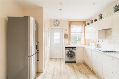11 Chesser Grove, Edinburgh, EH14 1SZ - image 9