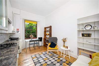 9/2 Sciennes House Place, Edinburgh, EH9 1NN - image 2
